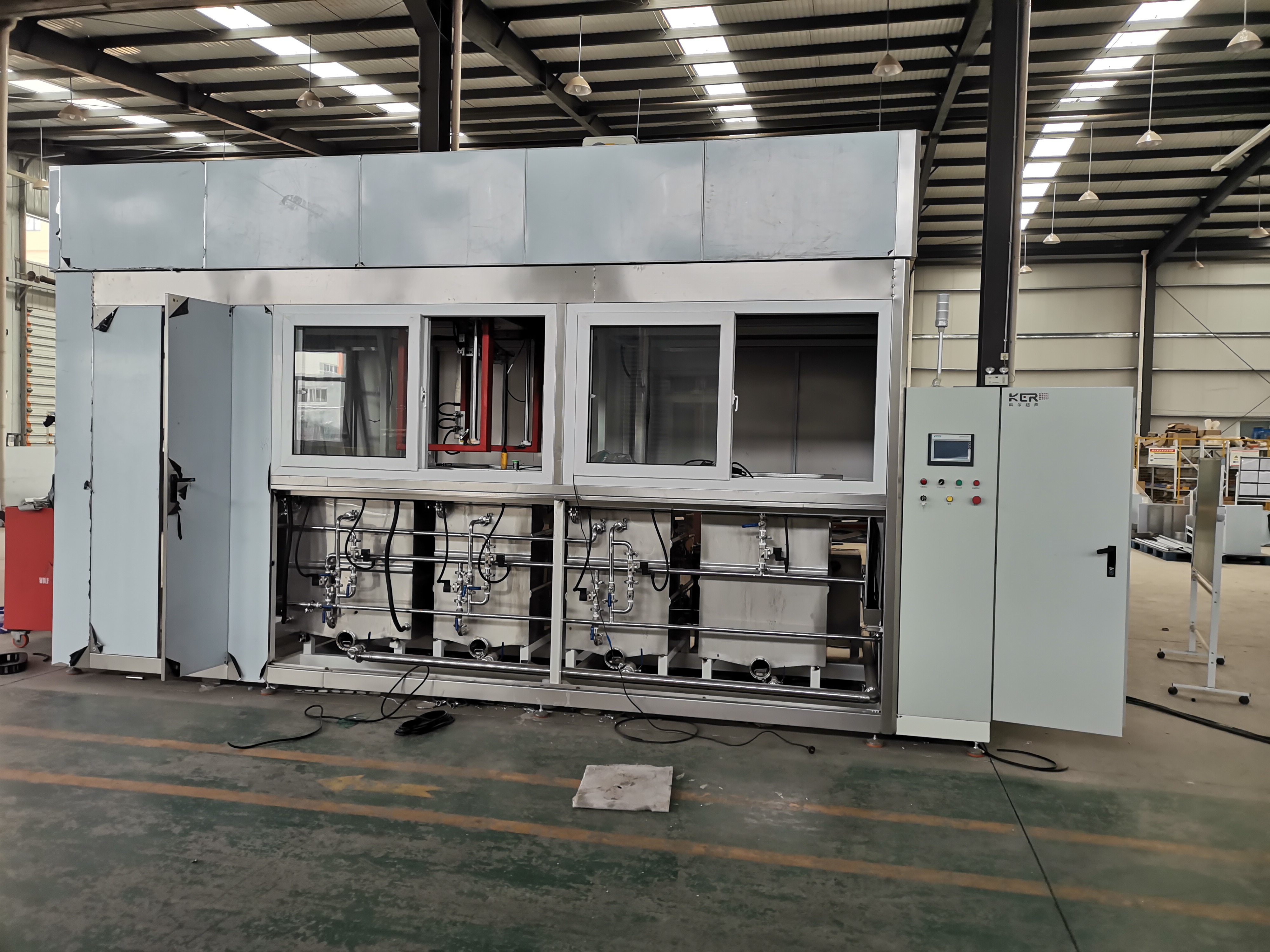 重工清洗破局！8噸承重+3.2米大托盤，單工位旋轉(zhuǎn)噴淋機(jī)，油污一鍵清零